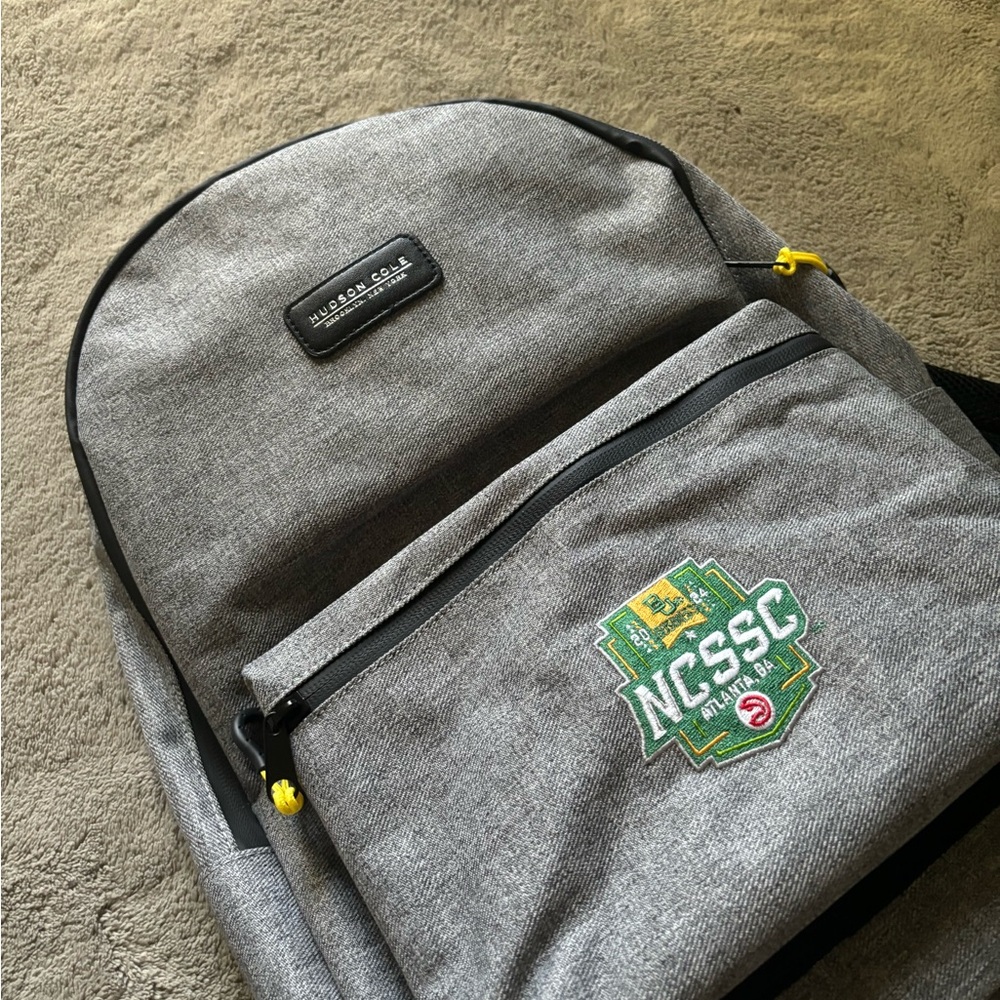 Backpack Hudson Cole grey ATLANTA HAWKS COLLAB